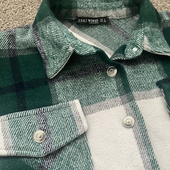 Cute shacket! - Picture 2 of 2